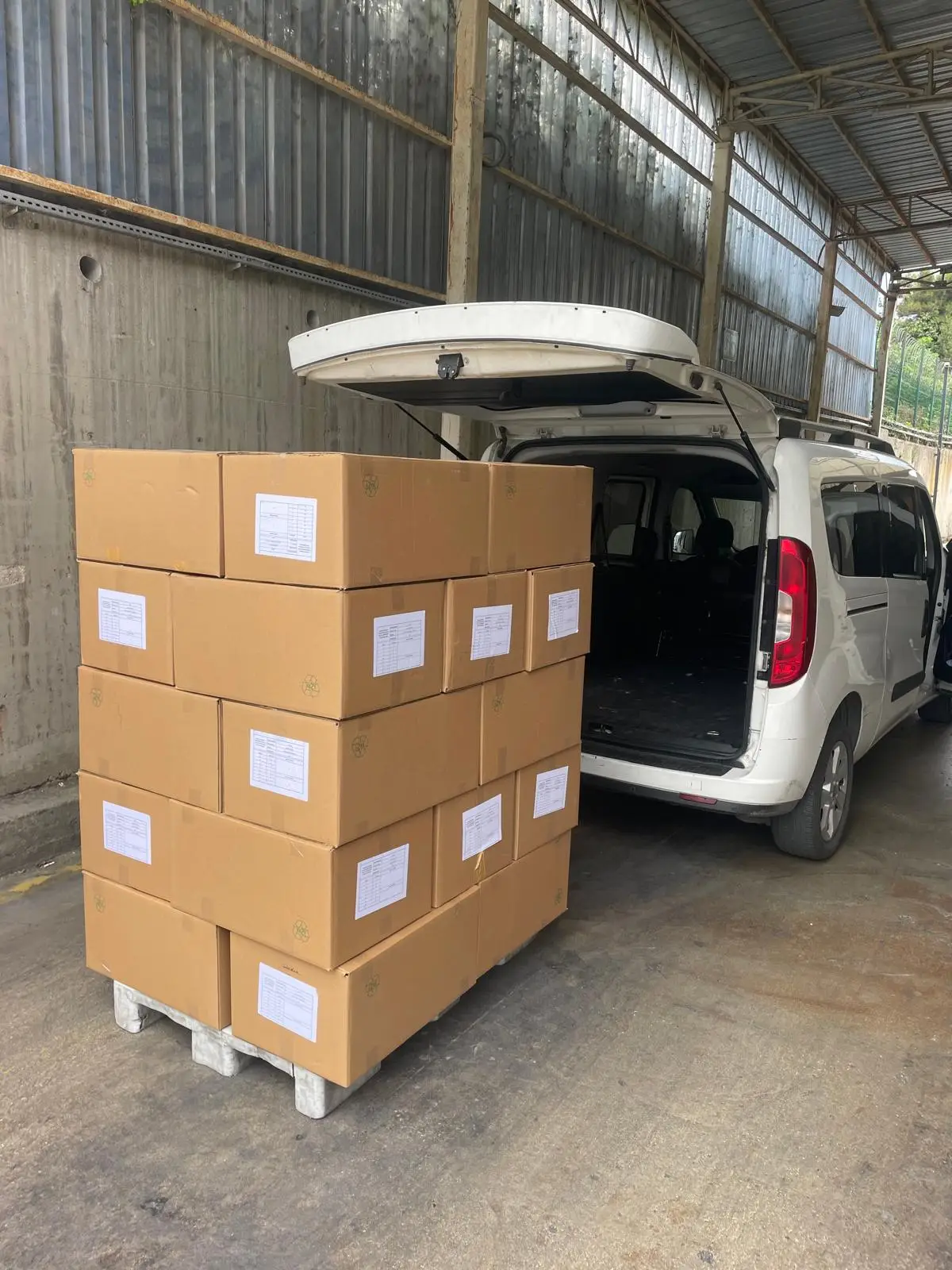 Doblo Kurye Müşteri Gönderimiz ve aracımız Doblo Kurye Müşteri Gönderimiz ve aracımız